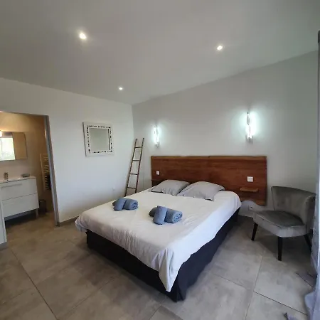 Tres Belle Vue Et Piscine Chauffee - Baccalocation Apartman Porto-Vecchio