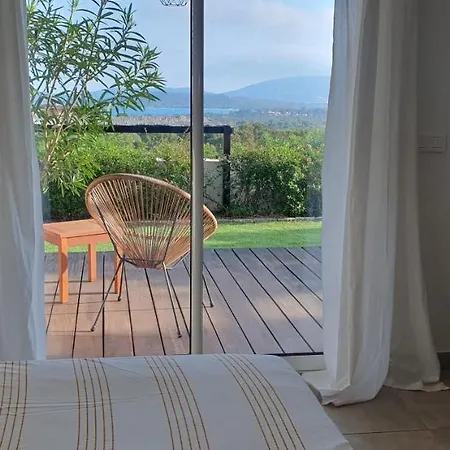 Apartment Tres Belle Vue Et Piscine Chauffee - Baccalocation