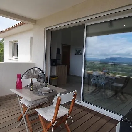Tres Belle Vue Et Piscine Chauffee - Baccalocation Apartman