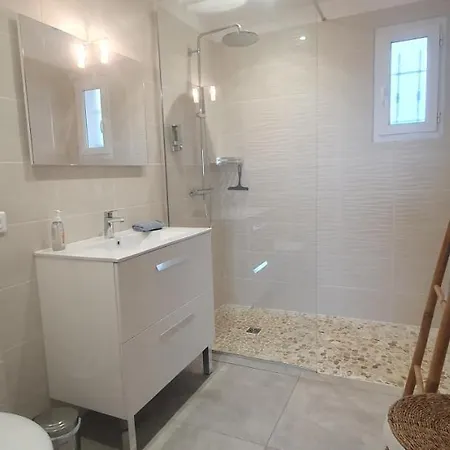 Apartman Tres Belle Vue Et Piscine Chauffee - Baccalocation