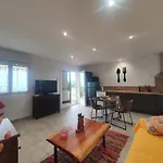 Très Belle Résidence Vue Et Piscine Chauffée - Baccalocation
